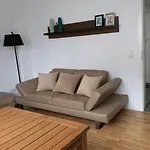 2 * Düsseldorf